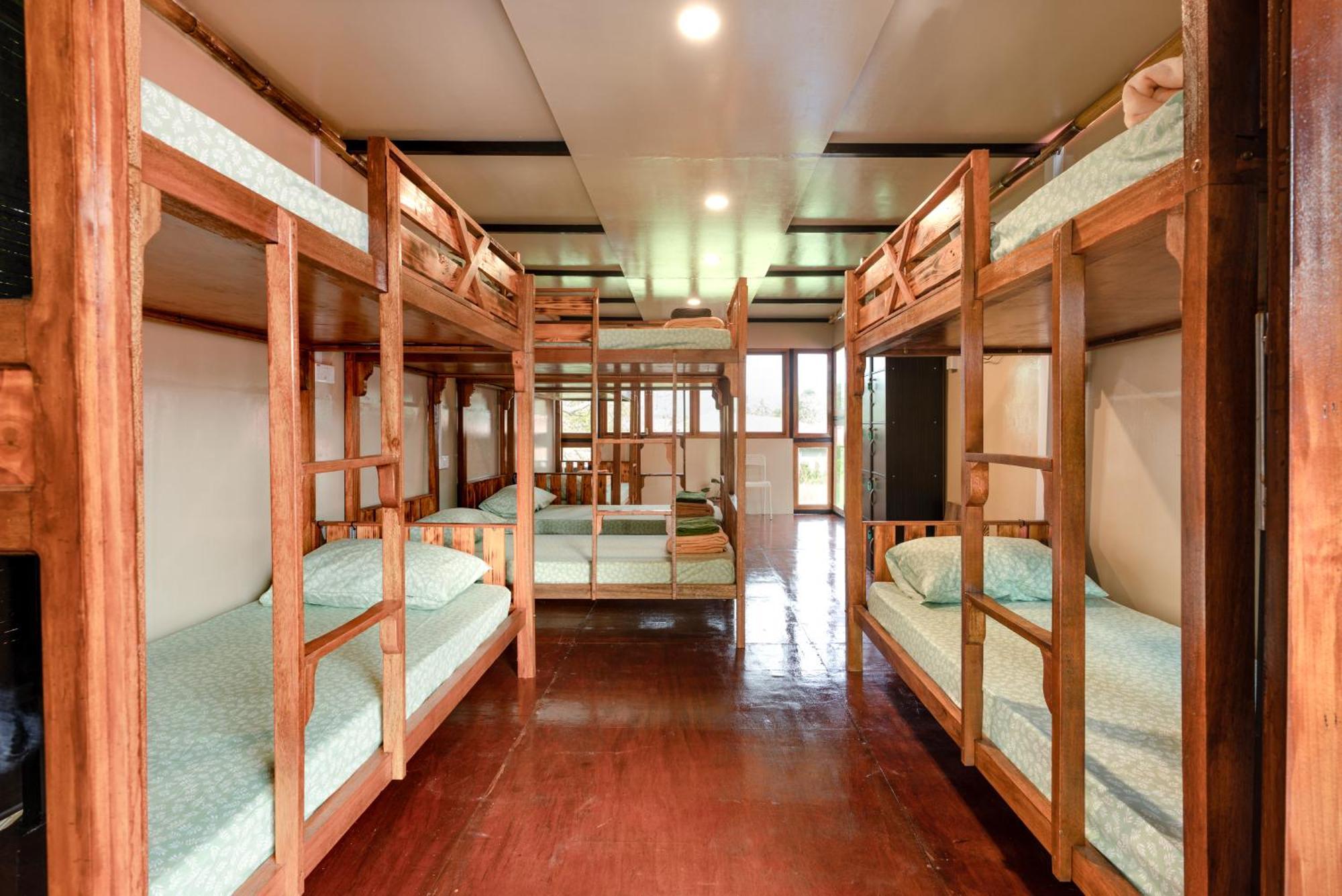 Bunga Hostel Female Dorm Pantai Cenang  Extérieur photo